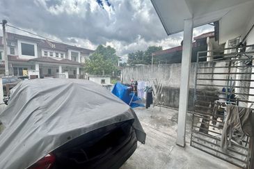 Taman Desa Kenanga 2