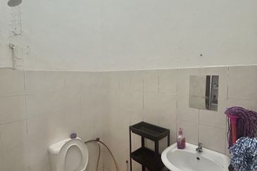 Taman Desa Kenanga 2