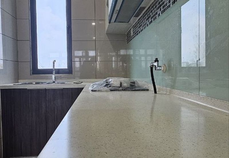 Aura Residence @ Precint 8