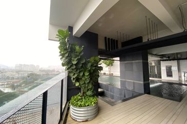 Flexus Signature Suites