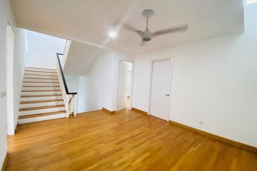 Duta Villa, Presint 14