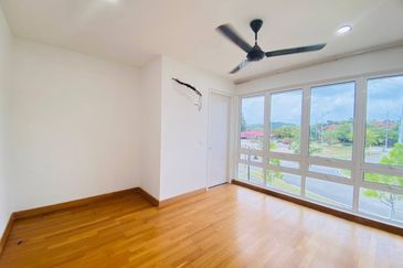 Duta Villa, Presint 14