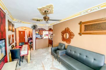 Residensi Warnasari 3