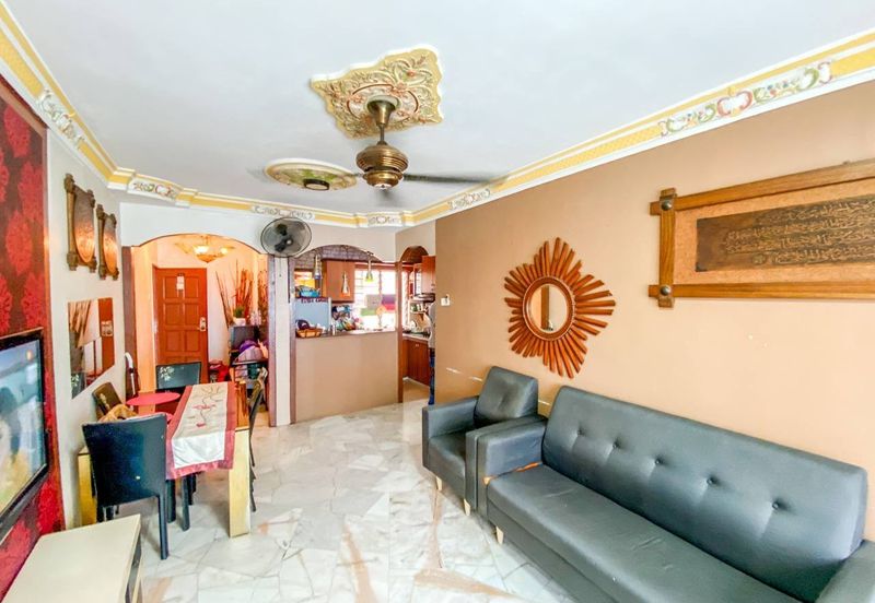 Residensi Warnasari 3