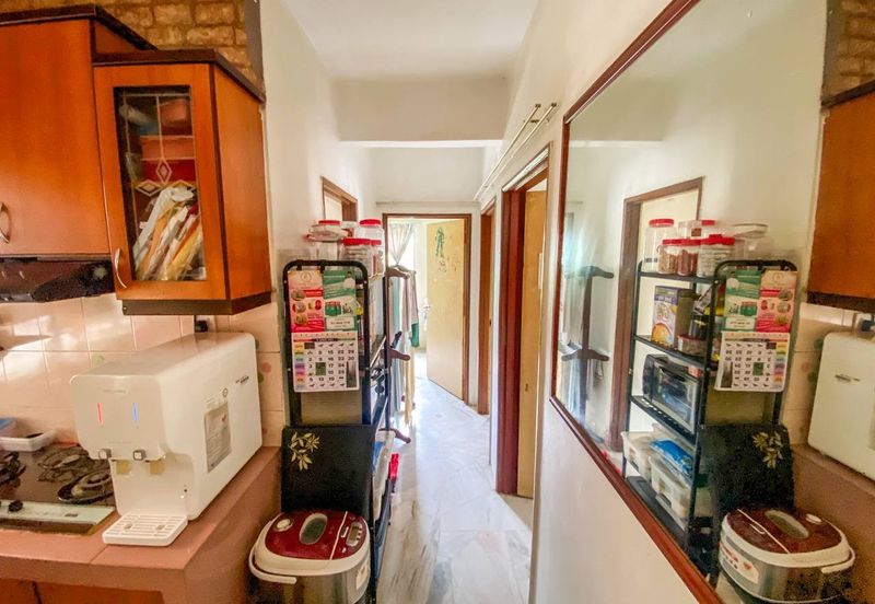 Residensi Warnasari 3