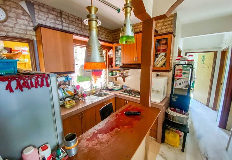 Residensi Warnasari 3