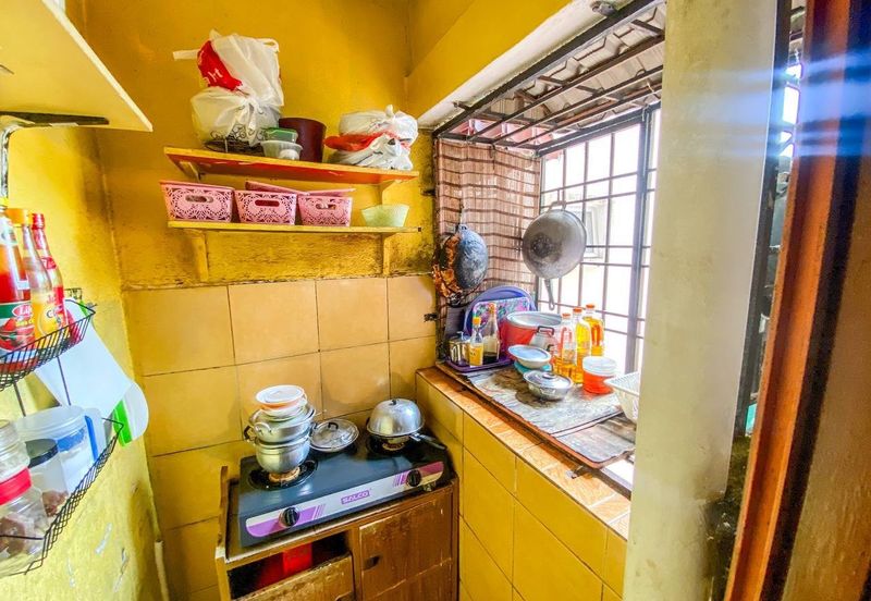 Residensi Warnasari 3