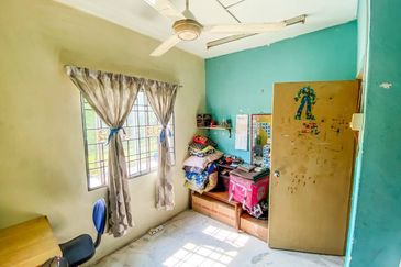 Residensi Warnasari 3