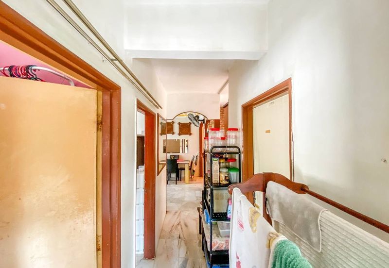 Residensi Warnasari 3