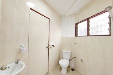 Blok BA, Jalan Pandan Indah