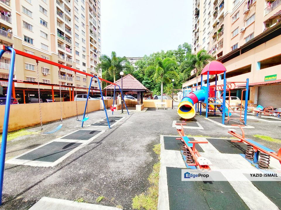 LAKEVIEW APARTMENT, BATU CAVES, SELAYANG, Selangor, Selayang