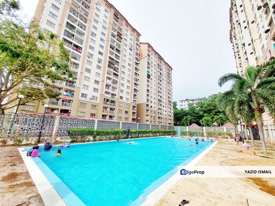 LAKEVIEW APARTMENT, BATU CAVES, SELAYANG, Selangor, Selayang