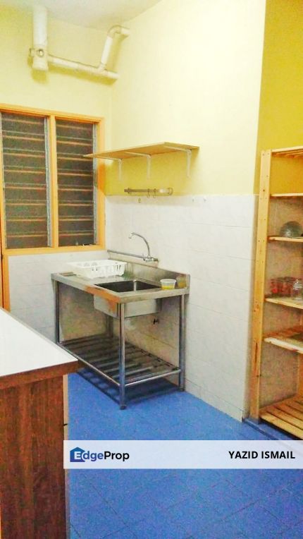 Sri Wira Apartment, Ukay Perdana, Ampang Jaya, Selangor, Ampang