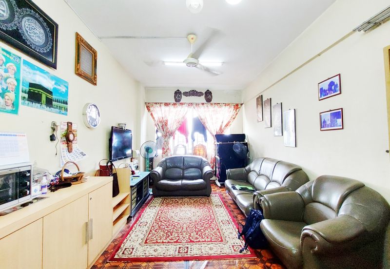 Jelutong Apartment, Selayang Heights
