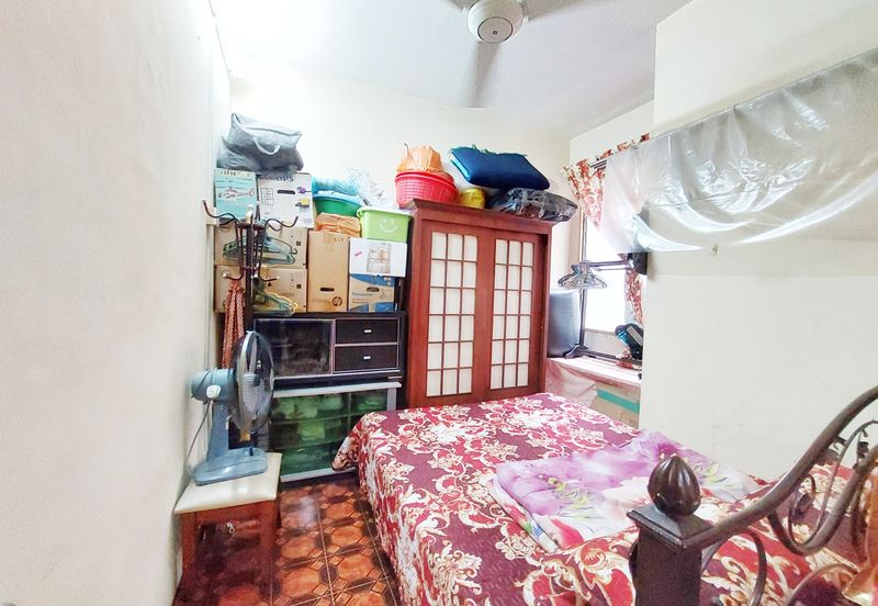 Jelutong Apartment, Selayang Heights