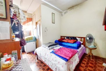 Jelutong Apartment, Selayang Heights