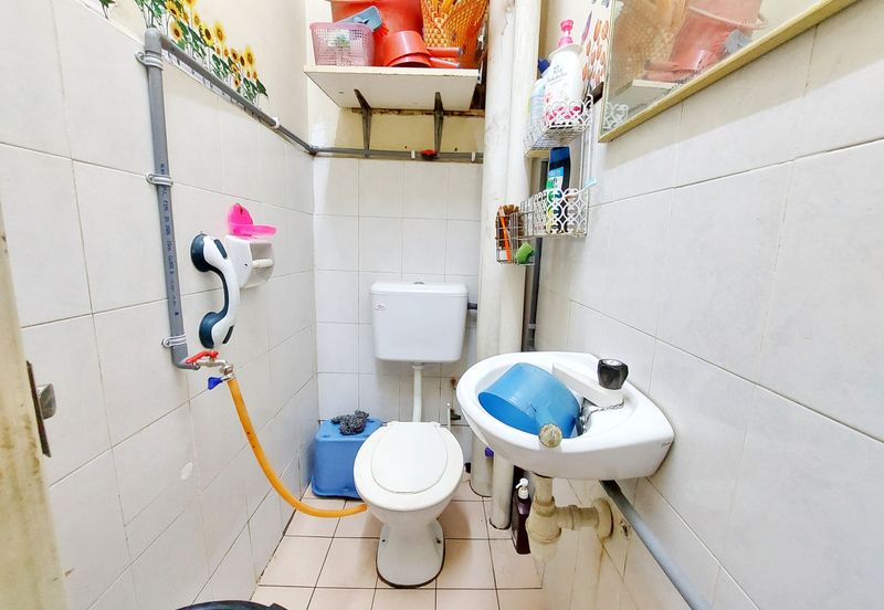Jelutong Apartment, Selayang Heights