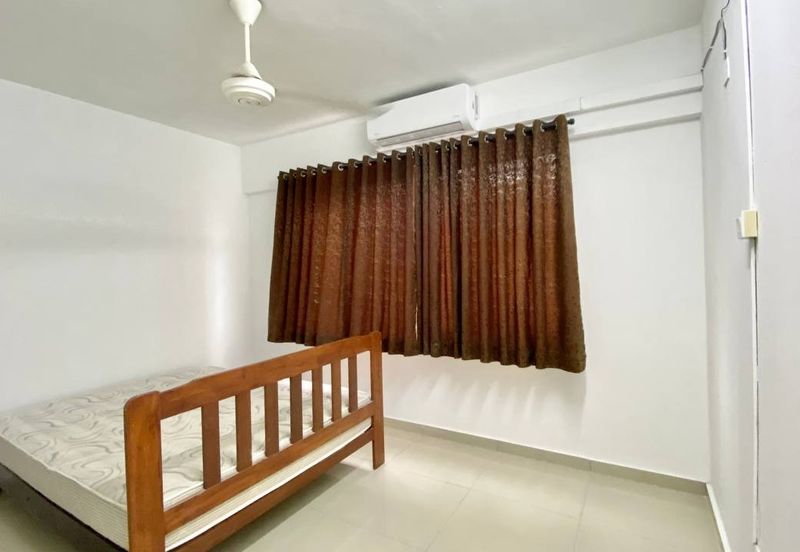 Putra Villa Kondominium