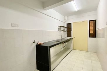 Putra Villa Kondominium