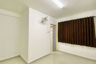 Putra Villa Kondominium