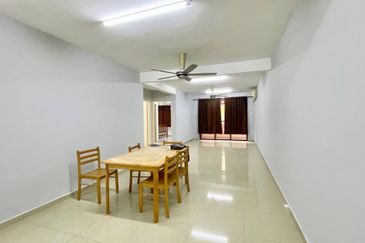 Putra Villa Kondominium