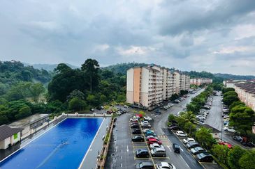 Sri Hijauan, Ukay Perdana