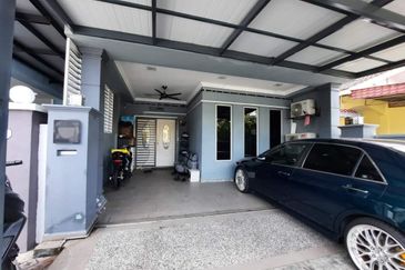 Jalan Semarak, Bukit Beruntung