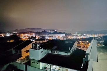 Taman Sri Hijau ( New Green Park )