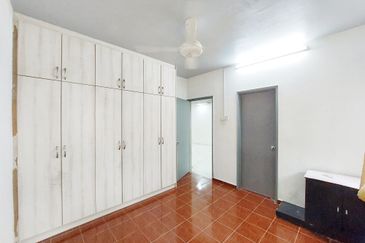 Desa View Towers Apartment