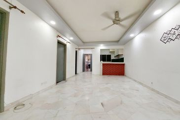 Desa View Towers Apartment