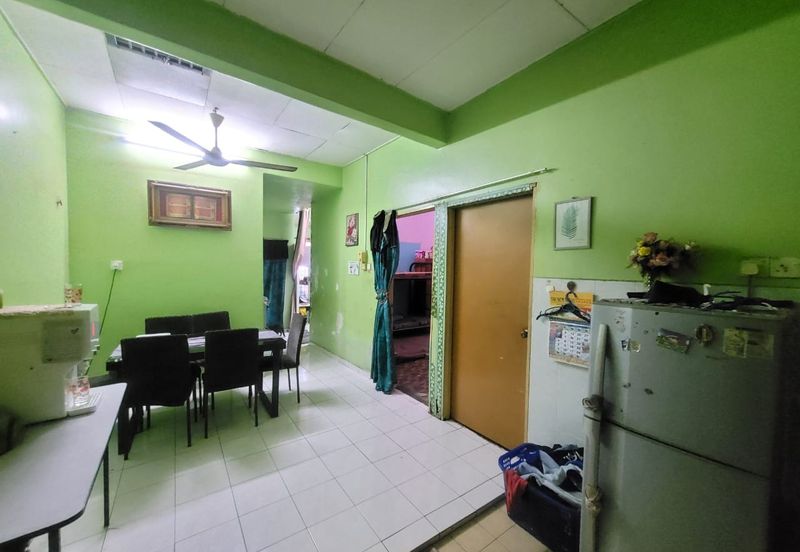 Single Storey Terrace,Taman Muara Esbee, Jeram


