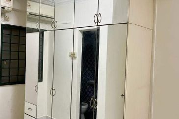 Menara Jade (Jade Tower), Taman Bukit Indah