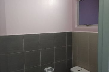 Residensi Laguna Biru 2