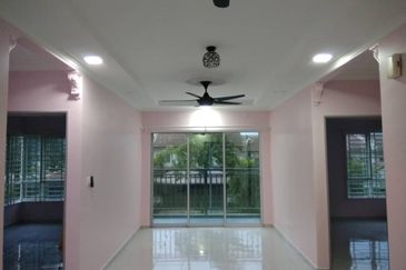 Residensi Laguna Biru 2