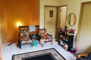 Taman Seroja, Bandar Baru Salak Tinggi