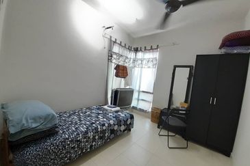 Villa Park Condominium