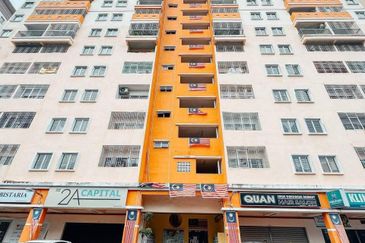 Residensi Bistaria, Ukay Bistari