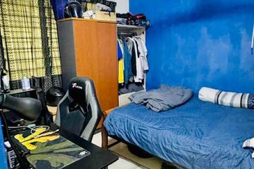 Residensi Bistaria, Ukay Bistari