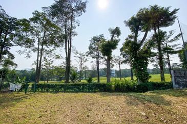Bungalow land Saujana Impian Golf, Kajang