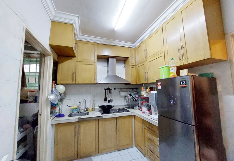 Pangsapuri Mawar Sari