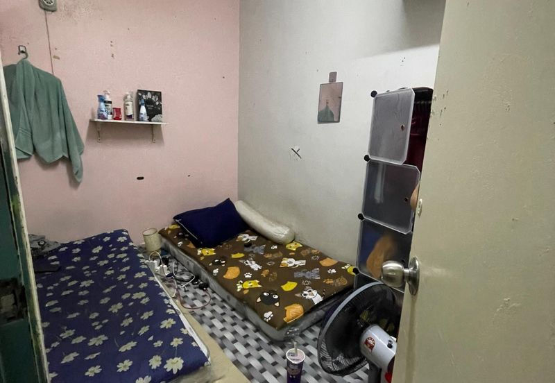 Pangsapuri Kenanga Sari