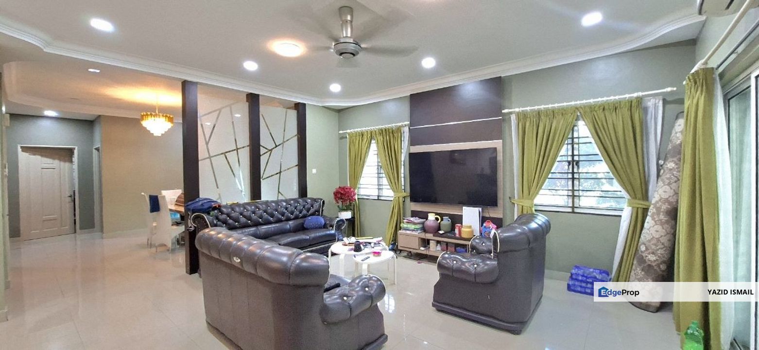 Semi D , 2 Storey Taman Indah Gemilang, Batu Caves , Selangor, Batu Caves 
