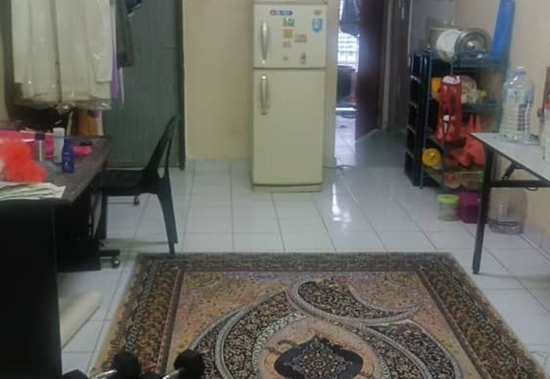 Pangsapuri Kenanga Sari