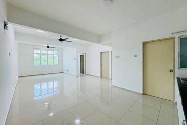 Ehsan Residence Condominium