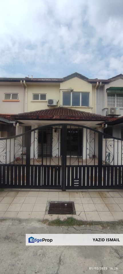 Double Storey, Taman Puncak Jalil, PUJ 2, Seri Kembangan 

, Selangor, Seri Kembangan