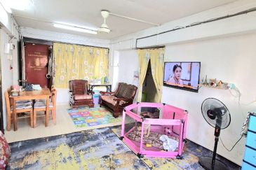 Sri Pangkor, Sentul , Flat