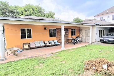 Kampung Melayu Subang Tambahan