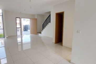 Keruing Residen (m3 Residence)