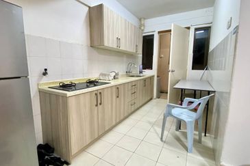 Putra Villa Kondominium