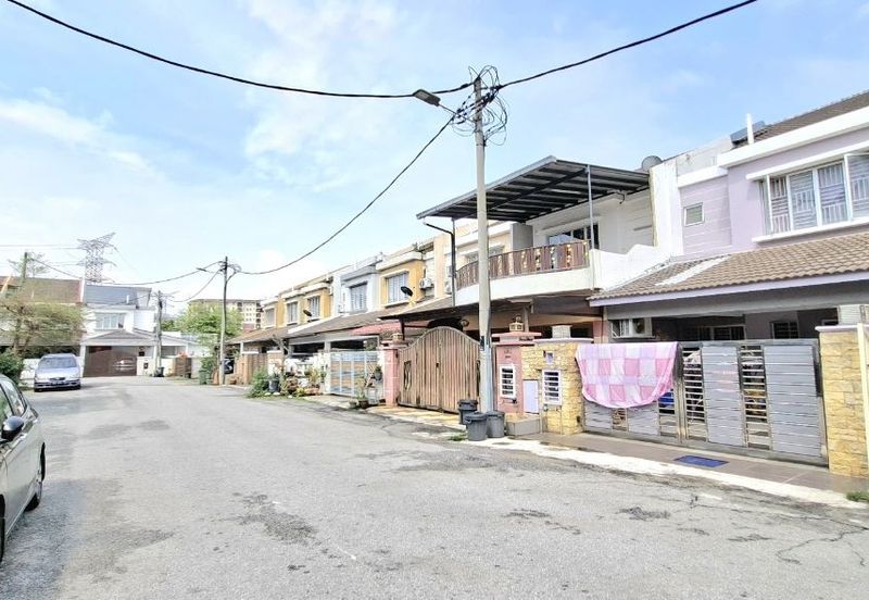 Taman Villa Laksamana